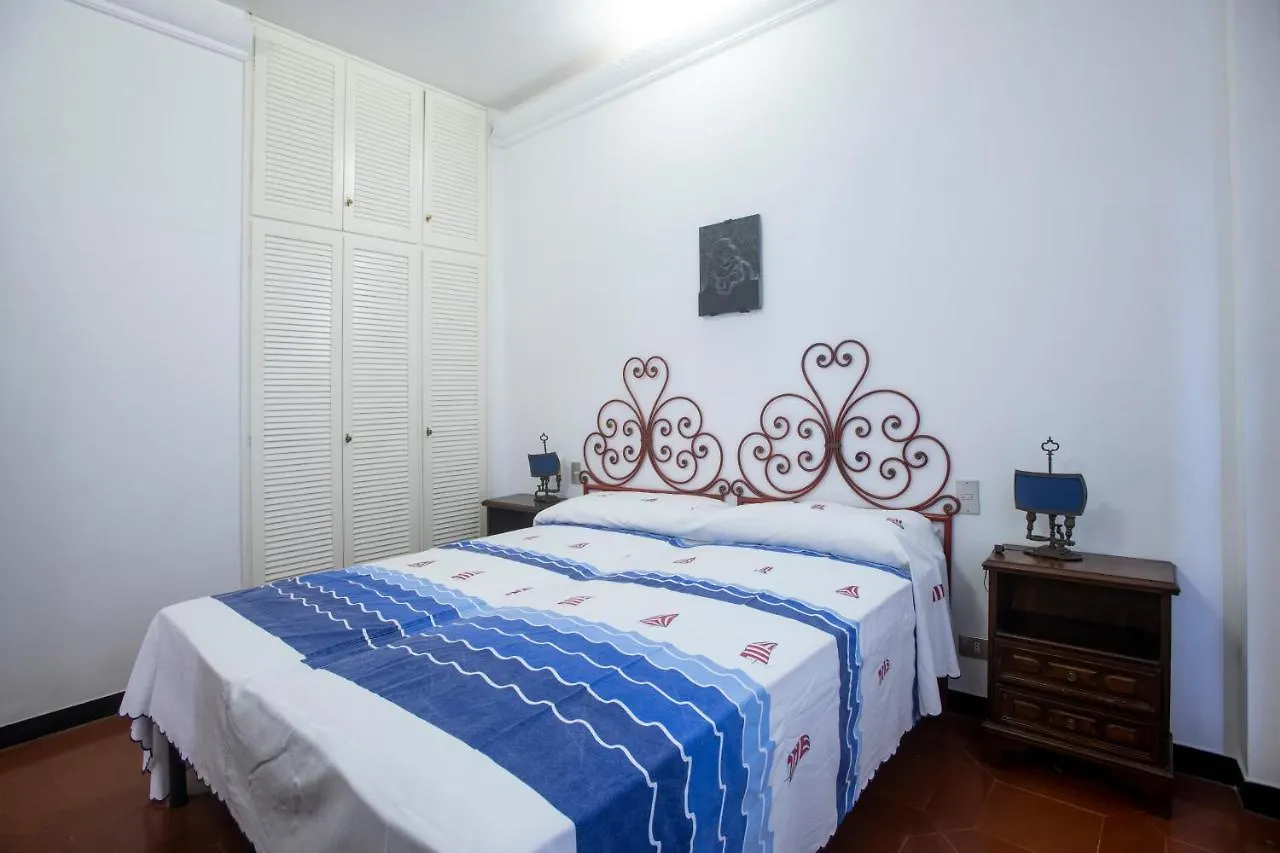 Apartment 080 - La Villa Storica Il Vigneto 45B, Terrazza Sul Mare - Parcheggio Privato Gratis Moneglia